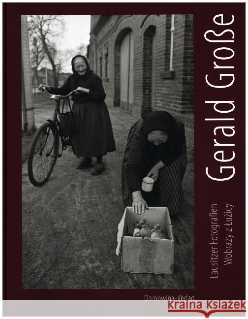 Lausitzer Fotografien. Wobrazy z Luzicy : deutsch, obersorbisch, niedersorbisch Große, Gerald 9783742023292 Domowina-Verlag