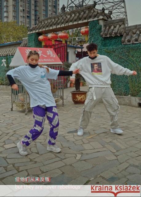 Stay Connected: Art and China Since 2008  9783775761499 Hatje Cantz