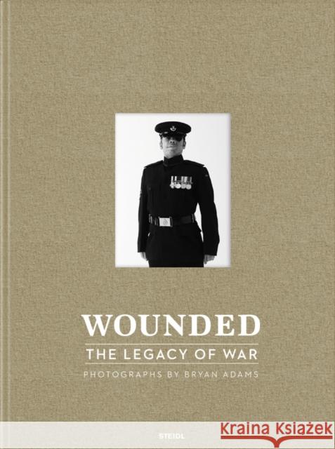 Bryan Adams: Wounded Adams, Bryan 9783869306773 Gerhagerrd Steidl