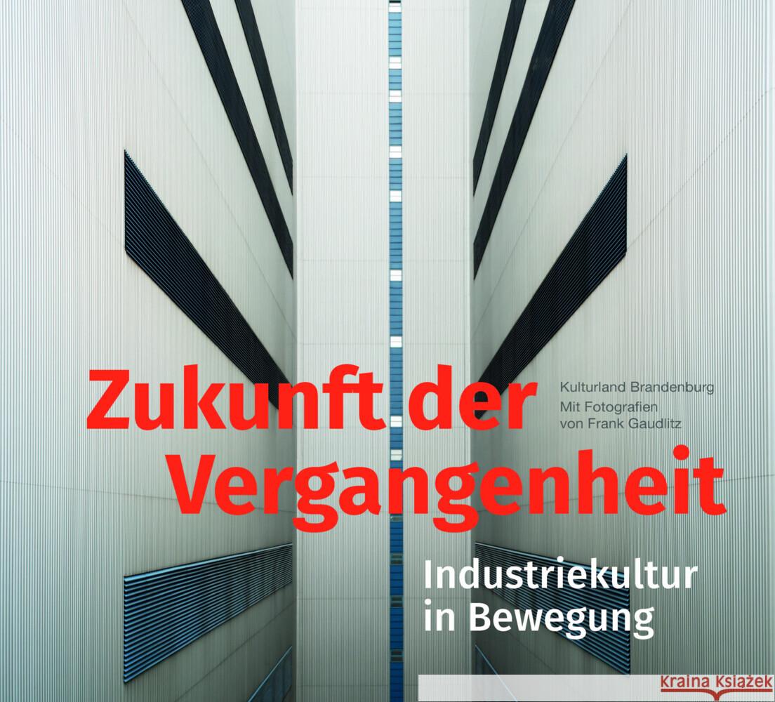 Zukunft der Vergangenheit Rada, Uwe, Eppinger, Magda-Lena, Sommerfeld, Lena 9783939629641 Terra Press