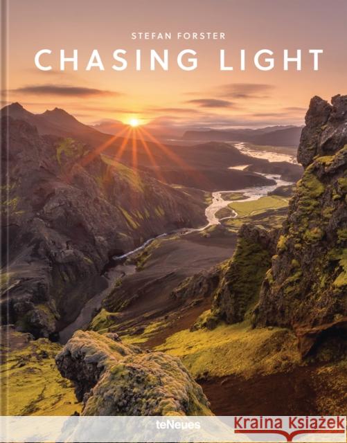 Chasing Light Stefan Forster 9783961713837 teNeues Publishing UK Ltd