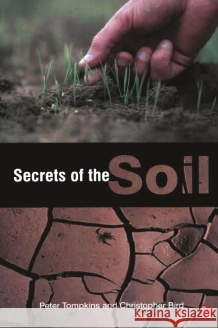 Secrets of the Soil Peter Tompkins 9788129105639
