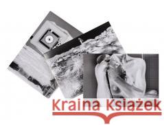 Negative book Aneta Grzeszykowska 9788897503965