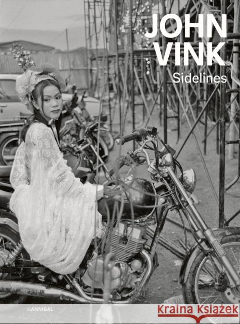 Sidelines: John Vink John Vink 9789464941883