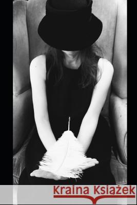 Epistolary Lisa Lambros   9798218012243