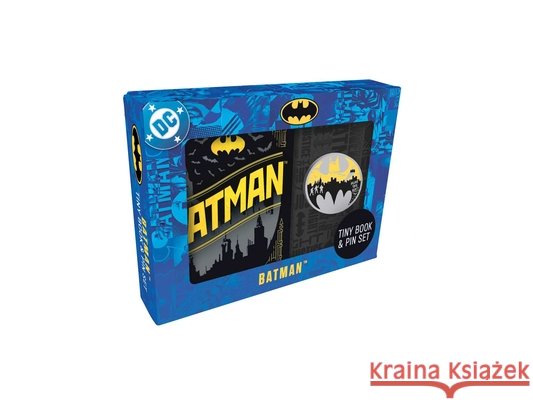 DC Comics: Batman Tiny Book and Pin Set Insight Editions 9798337403328