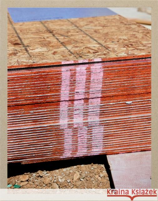 Ryan McIntosh and Yogan Muller: Tracy Hills  9798890181206 Radius Books