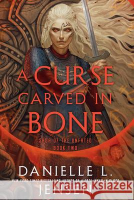 A Curse Carved in Bone Danielle L. Jensen 9781420528091 Thorndike Press Large Print - książka