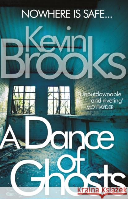 A Dance of Ghosts Kevin Brooks 9780099553816 ARROW BOOKS - książka