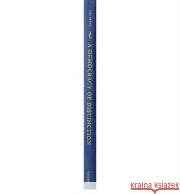 A Democracy of Distinction: Aristotle and the Work of Politics Jill Frank 9780226260181 University of Chicago Press - książka