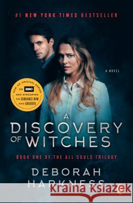 A Discovery of Witches (Movie Tie-In) Harkness, Deborah 9780525506300 Penguin Books - książka