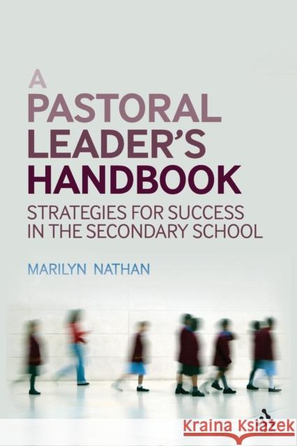 A Pastoral Leader's Handbook Nathan, Marilyn 9781441102560  - książka