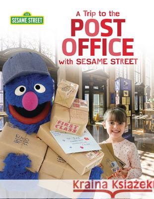 A Trip to the Post Office with Sesame Street (R) Christy Peterson 9781728449357 Lerner Publications (Tm) - książka