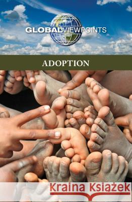Adoption Diane Andrews Henningfeld 9780737764352 Greenhaven Press - książka