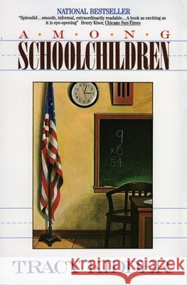 Among Schoolchildren Tracy Kidder 9780380710898 Harper Perennial - książka
