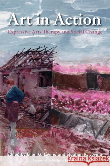 Art in Action: Expressive Arts Therapy and Social Change Atkins, Sally 9781849058209  - książka