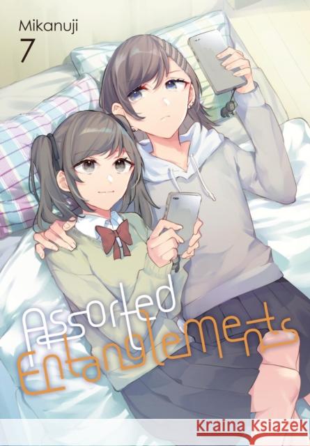Assorted Entanglements, Vol. 7 Mikanuji Mikanuji 9781975390167 Yen Press - książka