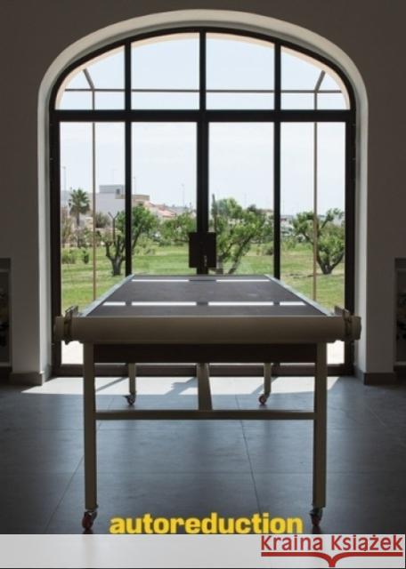 Autoreduction Dora Budor 9788867495733 Mousse Publishing - książka