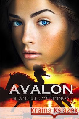 Avalon: Book 1 Shantelle McKinnon 9781539022343 Createspace Independent Publishing Platform - książka