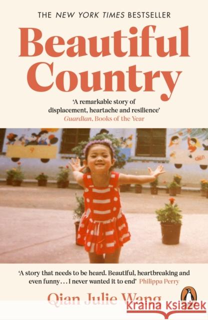 Beautiful Country: A Memoir of An Undocumented Childhood Qian Julie Wang 9780241514702 Penguin Books Ltd - książka