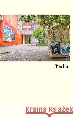 Berlin Andrew Brown 9781389896774 Blurb - książka