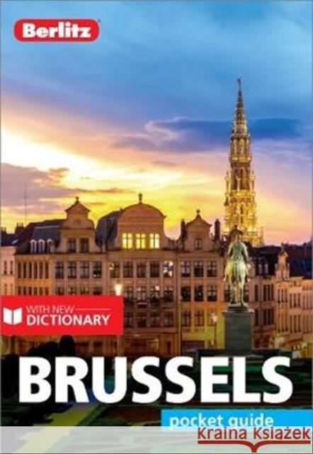 Berlitz Pocket Guide Brussels (Travel Guide with Dictionary)    9781785730399 APA Publications - książka