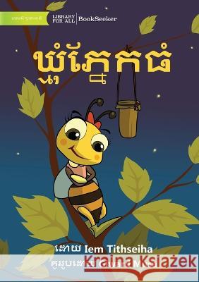 Big-Eyed Bee - ឃ្មុំភ្នែកធំ Iem Tithseiha Giward Musa  9781922849014 Library for All - książka