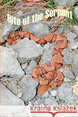 Bite of the Serpent Saundra Crum Akers C. Stephen Badgley 9781449908393 Createspace - książka