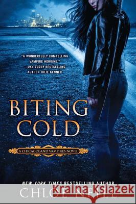 Biting Cold Chloe Neill 9780451237019 New American Library - książka