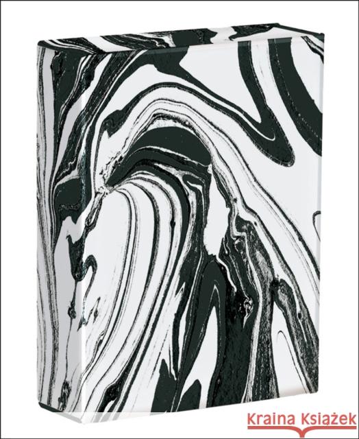 Black and White Marble Playing Cards teNeues Verlag 9781623258719 teNeues Calendars & Stationery GmbH & Co. KG - książka