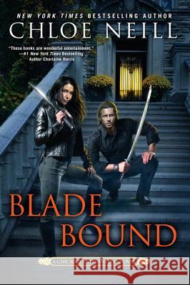 Blade Bound Chloe Neill 9780451472342 Berkley Books - książka