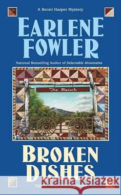 Broken Dishes Earlene Fowler 9780425201978 Berkley Publishing Group - książka