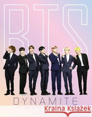 BTS - Dynamite: The Story of the Superstars of K-Pop Carolyn McHugh 9781912918676 Danann Media Publishing Limited - książka