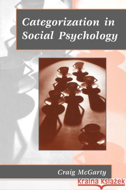 Categorization in Social Psychology Craig McGarty 9780761959540 Sage Publications - książka