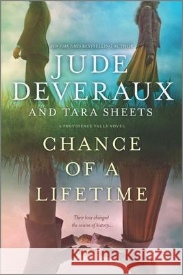 Chance of a Lifetime Deveraux, Jude 9780778309932 Mira Books - książka