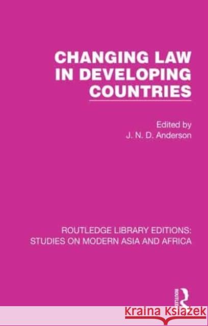 Changing Law in Developing Countries  9781032157900 Taylor & Francis Ltd - książka