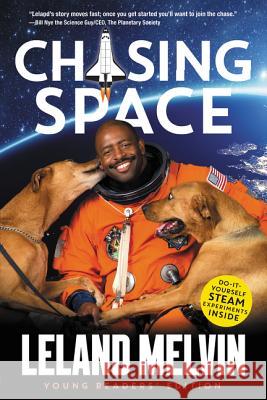 Chasing Space Leland Melvin 9780062665935 Amistad Press - książka