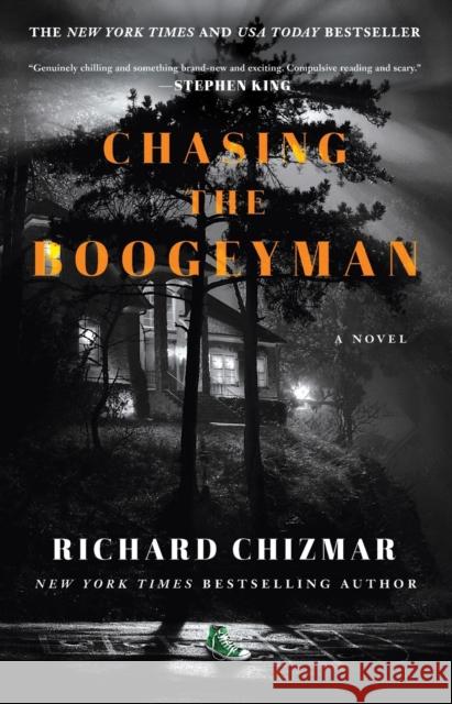 Chasing the Boogeyman Richard Chizmar 9781982175177 Gallery Books - książka