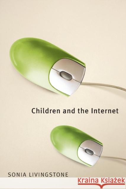 Children and the Internet: Great Expectations, Challenging Realities Livingstone, Sonia 9780745631950  - książka