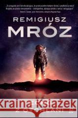 Chór zapomnianych głosów T.2 Echo z otchłani w.2 Remigiusz Mróz 9788368045338 Czwarta Strona - książka