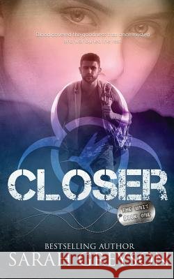 Closer Sarah Greyson 9780990412304 Sarah G. Greyson LLC - książka