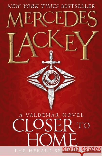 Closer to Home: Book 1 Mercedes Lackey 9781783292769 Titan Books Ltd - książka