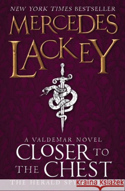 Closer to the Chest: Book 3 Mercedes Lackey 9781783293766 Titan Books Ltd - książka