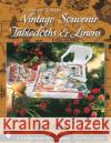 Collectors' Guide to Vintage Souvenir Tablecloths and Linens Pamela Glasell 9780764319785 Schiffer Publishing