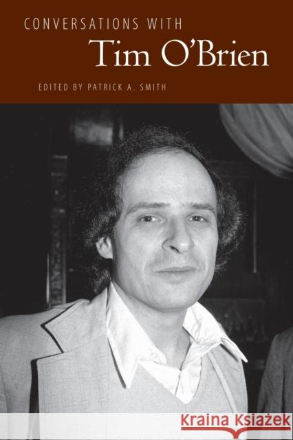 Conversations with Tim O\'Brien Patrick A. Smith 9781496846488 University Press of Mississippi - książka