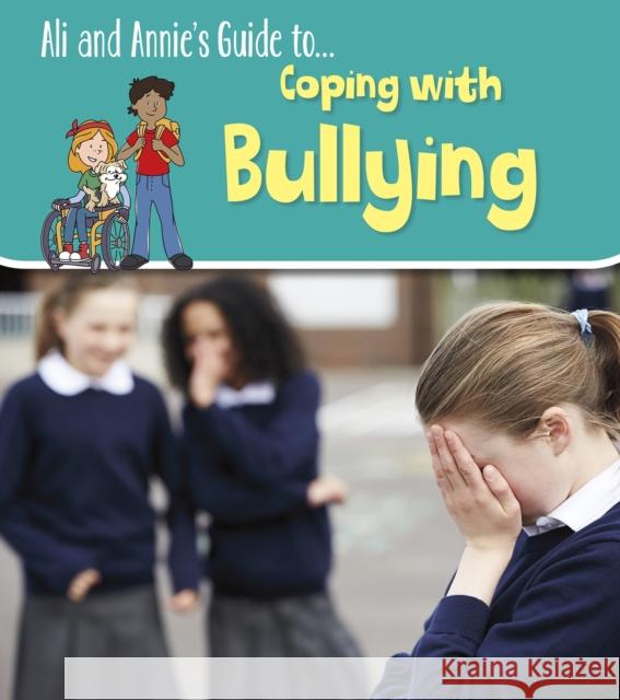 Coping with Bullying Throp, Claire 9781474773102 Capstone Global Library Ltd - książka