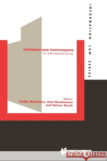 Copyright and Photographs Gendreau, Ysolde 9789041197221 Kluwer Law International - książka