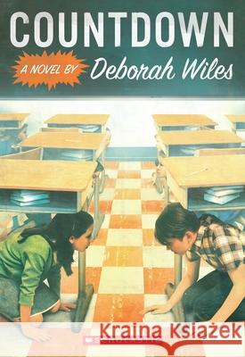 Countdown: Volume 1 Wiles, Deborah 9780545106061 Scholastic Paperbacks - książka