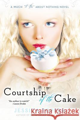 Courtship of the Cake Jessica Topper 9780425276853 Berkley Publishing Group - książka