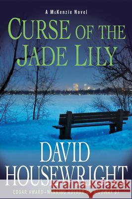 Curse of the Jade Lily David Housewright 9780312642310 Minotaur Books - książka